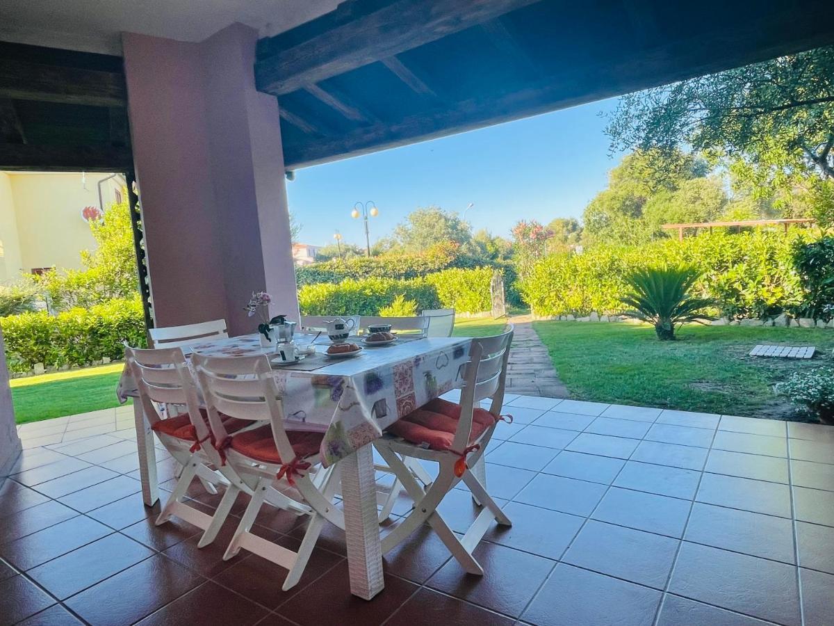 Casa Vacanza Li Menduli San Teodoro San Teodoro  Bagian luar foto